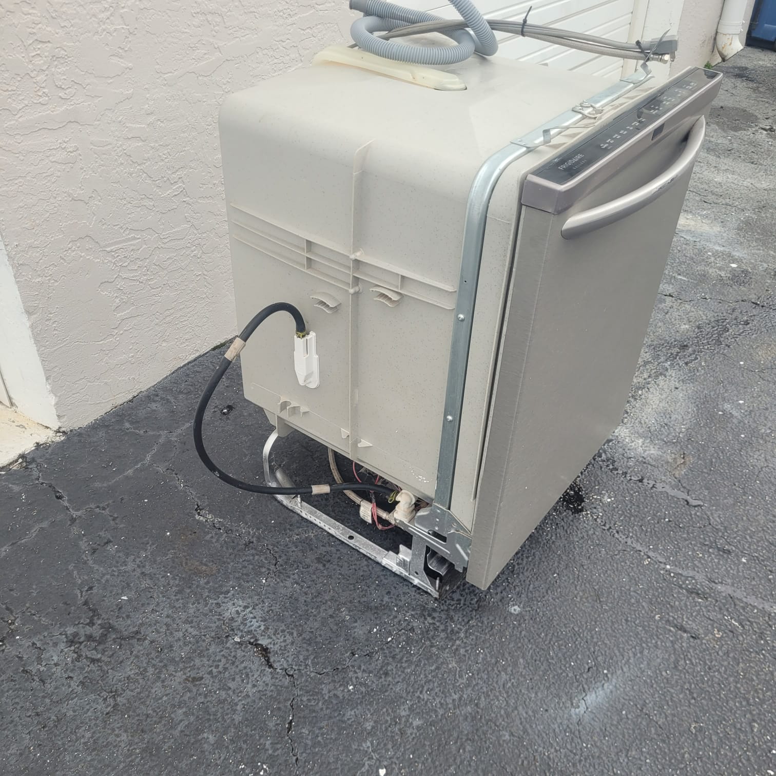 Frigidaire Stainless Steel Dishwasher Frigidaire Stainless Steel Dishwasher